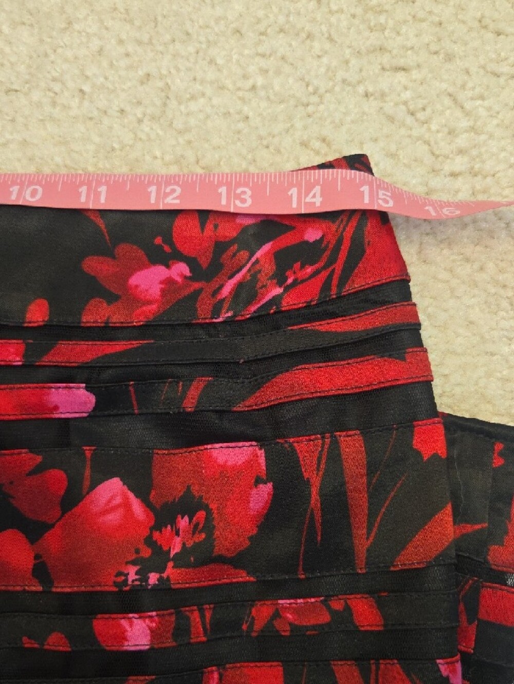 Black Satin And Mesh Banded Pencil Skirt with Red Floral Print, SIZE 4 - Picture 6 of 8